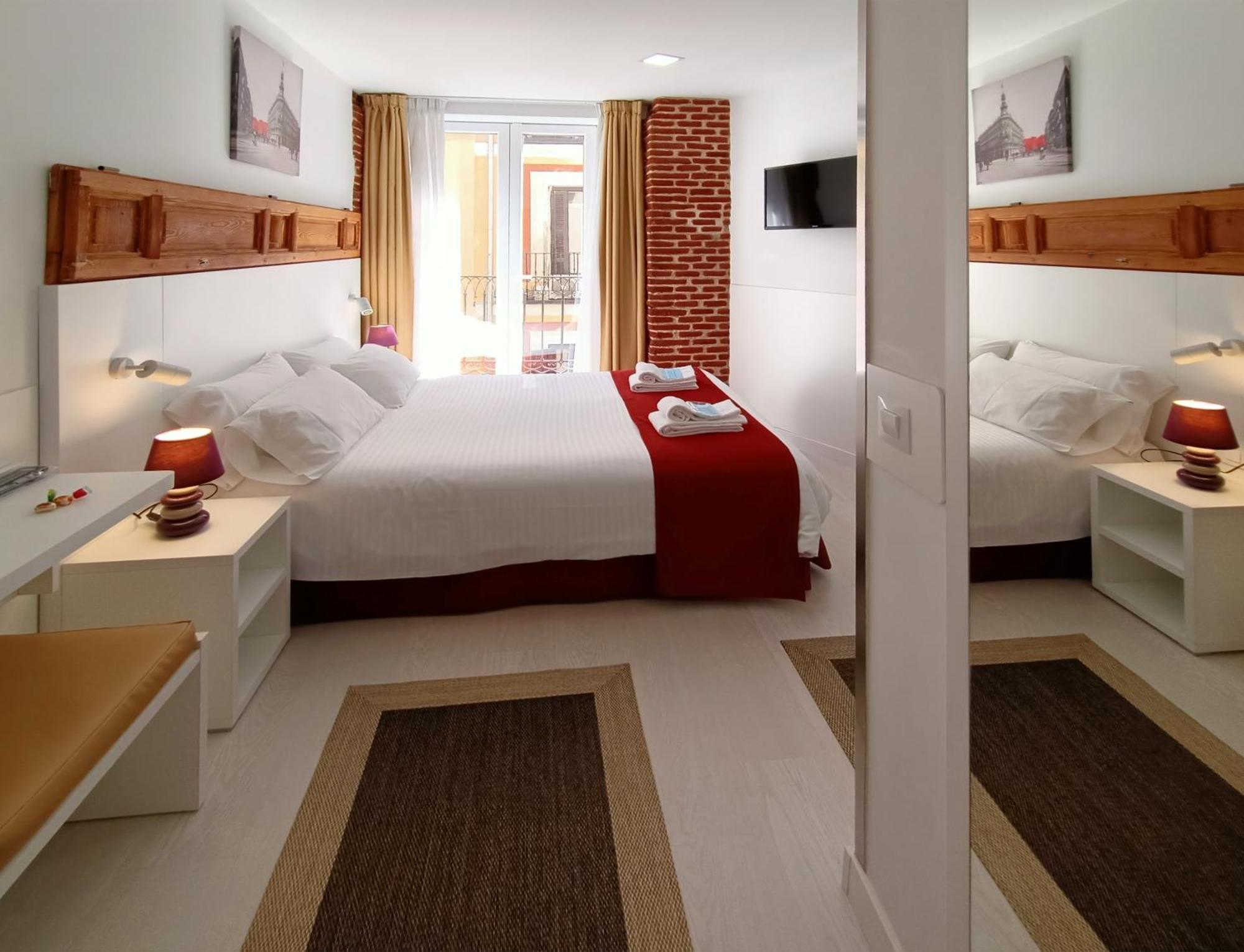 Guest house Royal Cruz