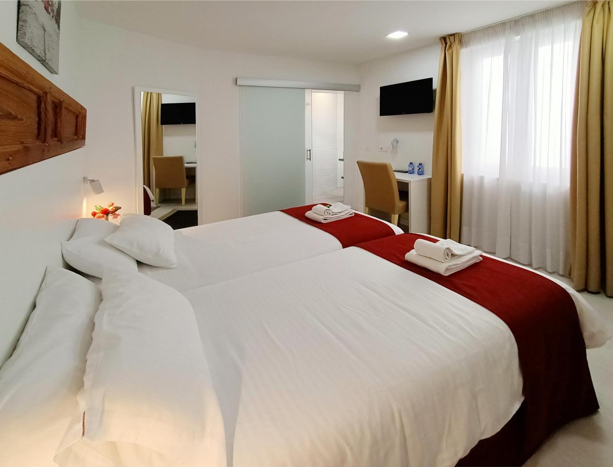Royal Cruz Pensión 3*